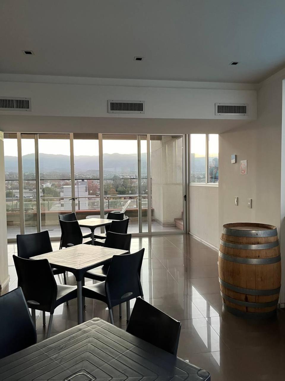 Apartamento Centrico Con Las Mejores Vistas De Мендоса Экстерьер фото